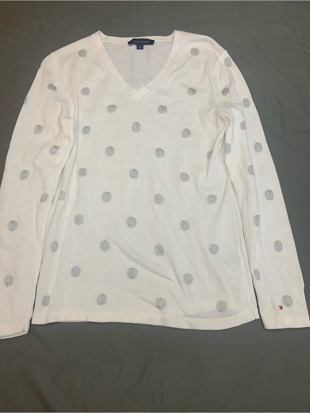 White V-Neck Polka Dot Sweater Gives an Artsy Vibe